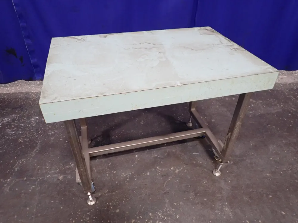 36" X 24" Workbench