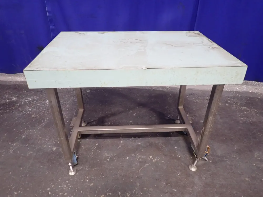 36" X 24" Workbench