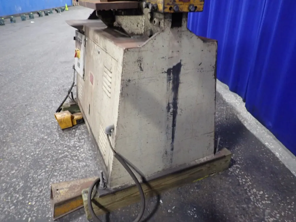 Geka 50 Ton Ironworker - Hyd-50s