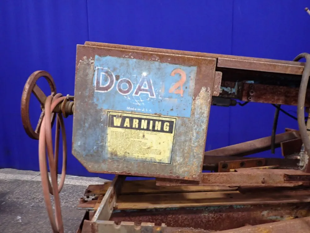 Doall 23 1/2" X 11" Horizontal Band Saw - C-916a