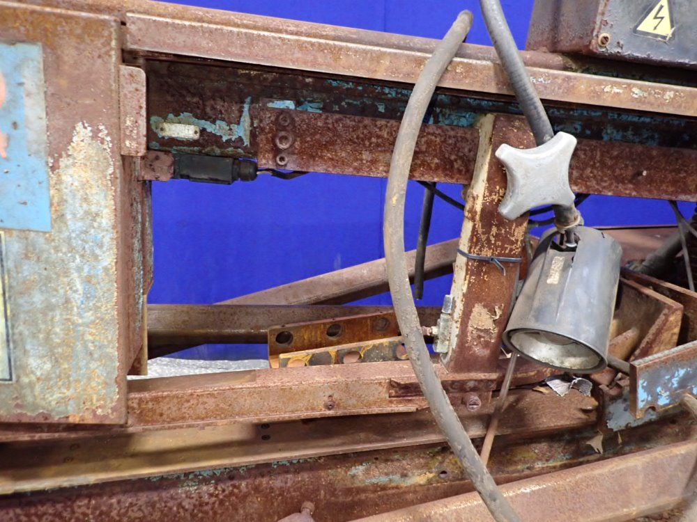 Doall 23 1/2" X 11" Horizontal Band Saw - C-916a