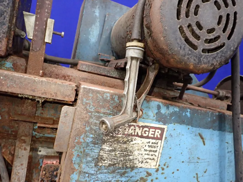 Doall 20" X 11" Horizontal Band Saw - C-916a