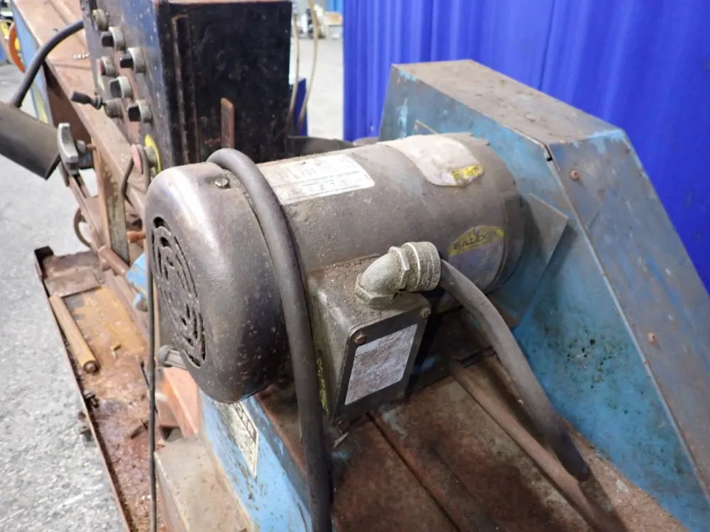 Doall 20" X 11" Horizontal Band Saw - C-916a