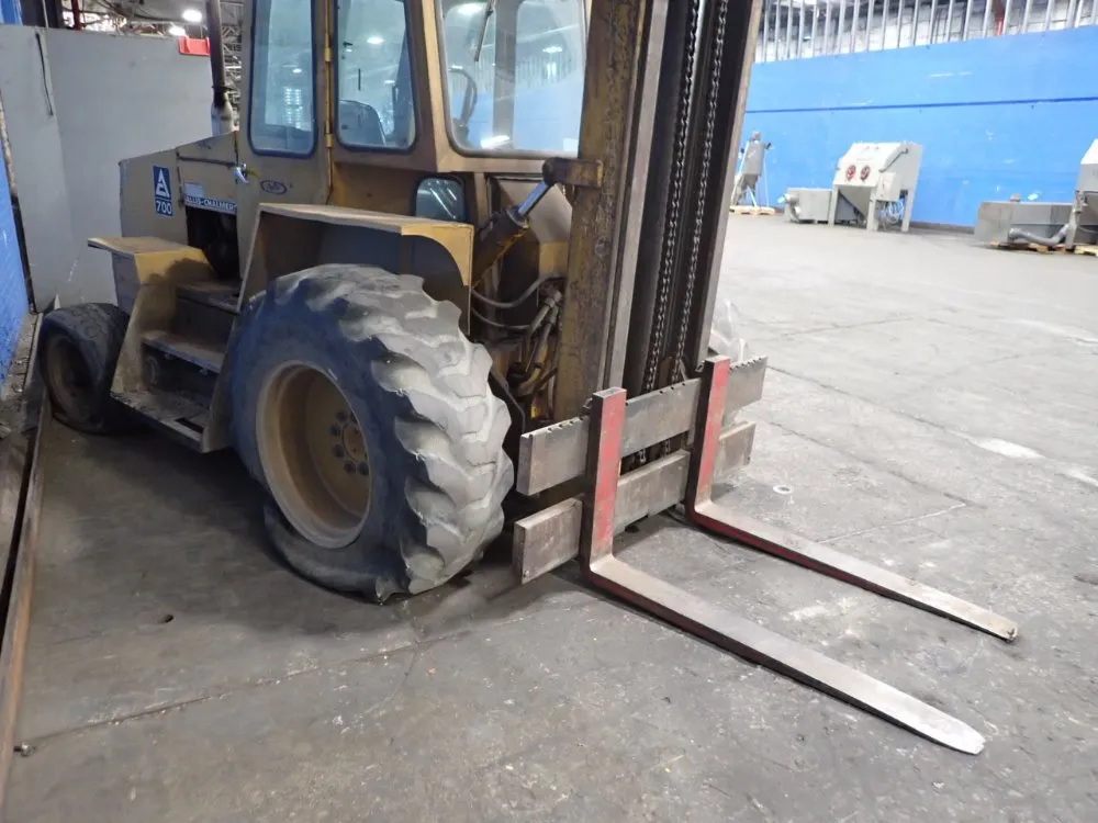 Allis Chalmers Diesel Forklift - Ea 700