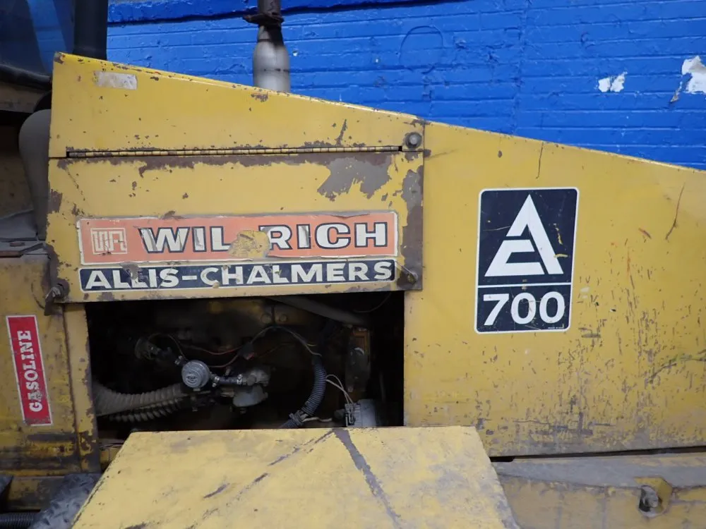 Allis Chalmers Diesel Forklift - Ea 700