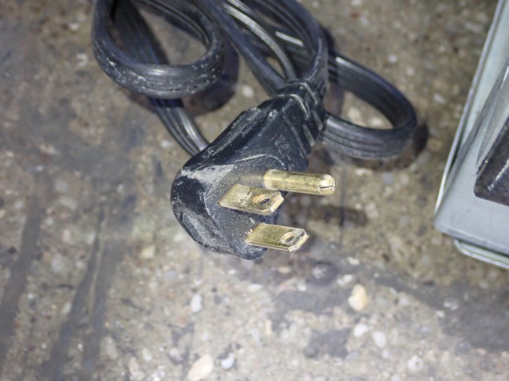 U-line Refrigerator - Uln-75wcss-00