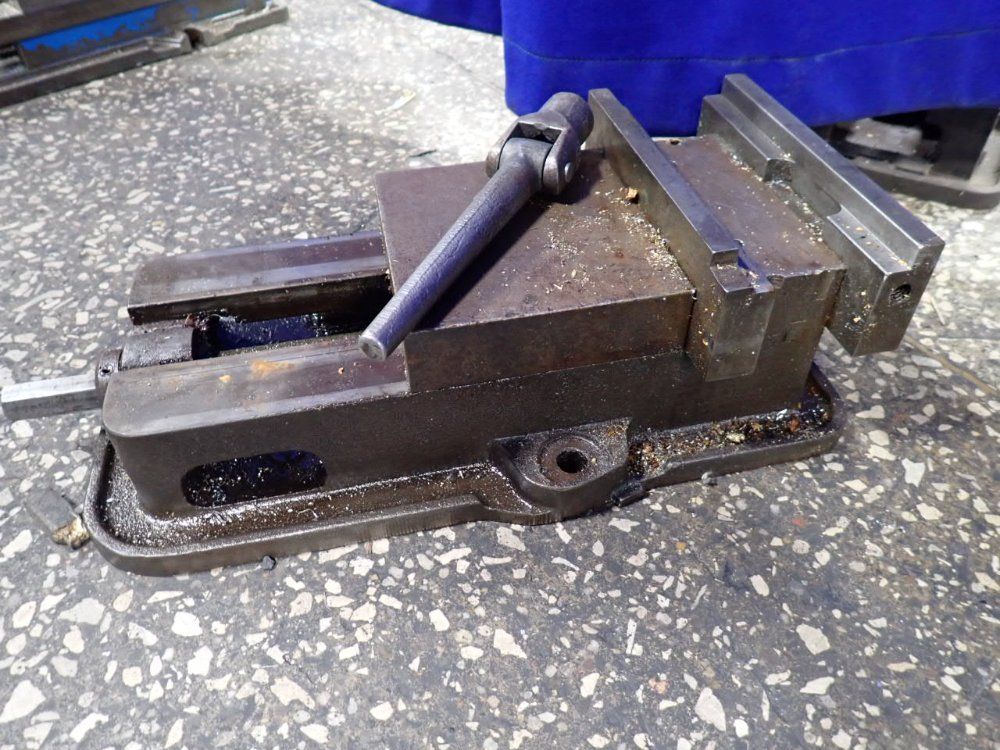 8" Vise