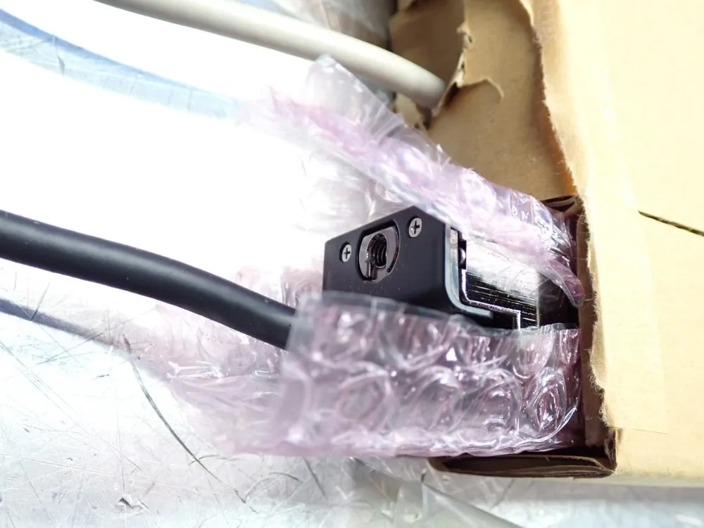 Omron Safety Light Curtain - F3sj-a0780p25