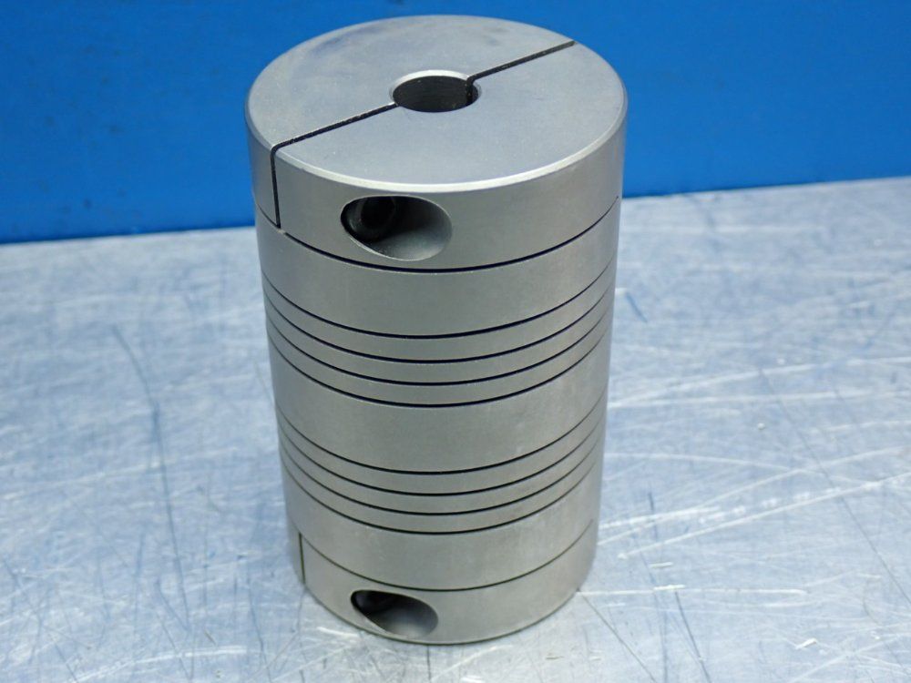 Helicat Od: 2 1/4 In, Length: 3 1/2 In, Bore: 1/2 In Mc7c-series Flexible Stainless Steel Integral Clamp - Mc7c225-16-16