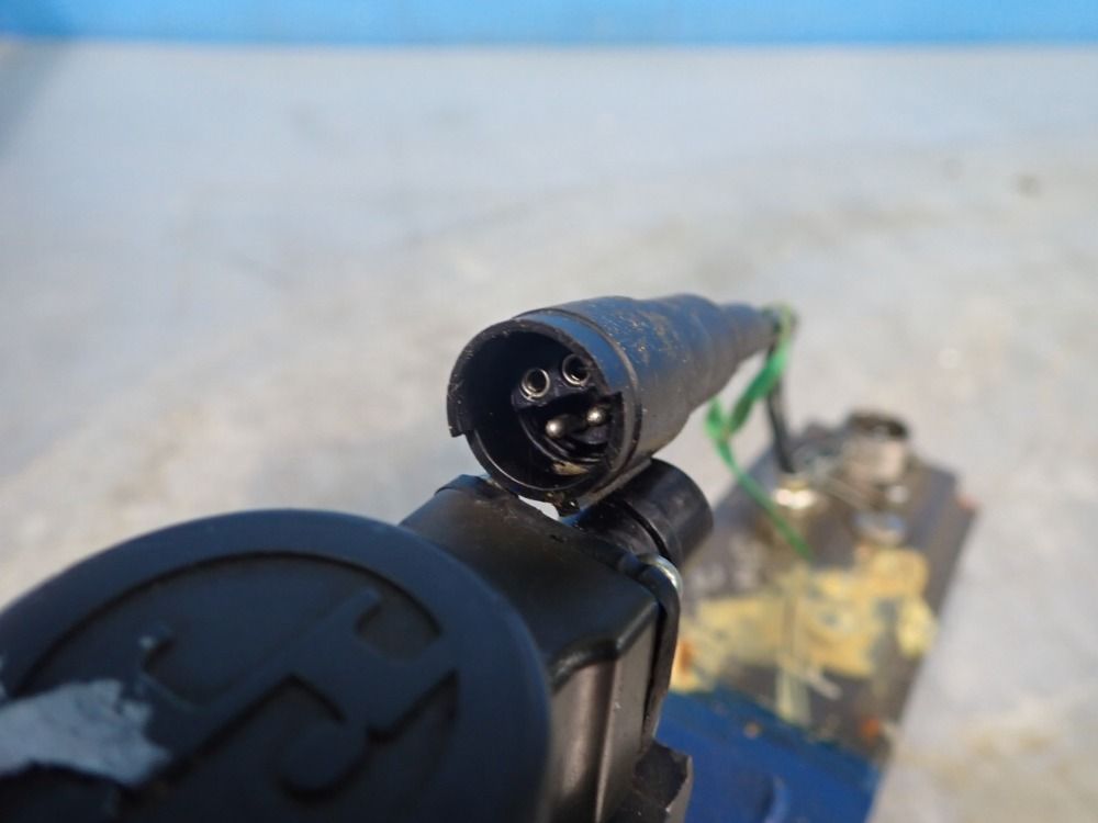 Rexroth Directional Control Valve Assembly - R900961518