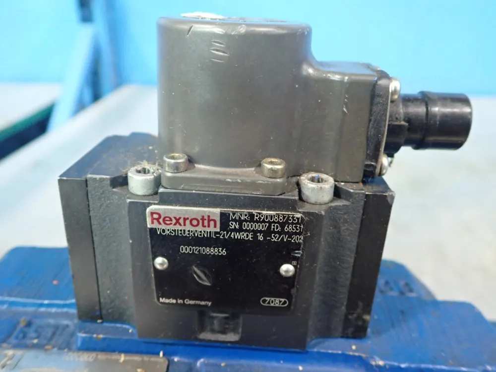 Rexroth Directional Control Valve Assembly - R900961518