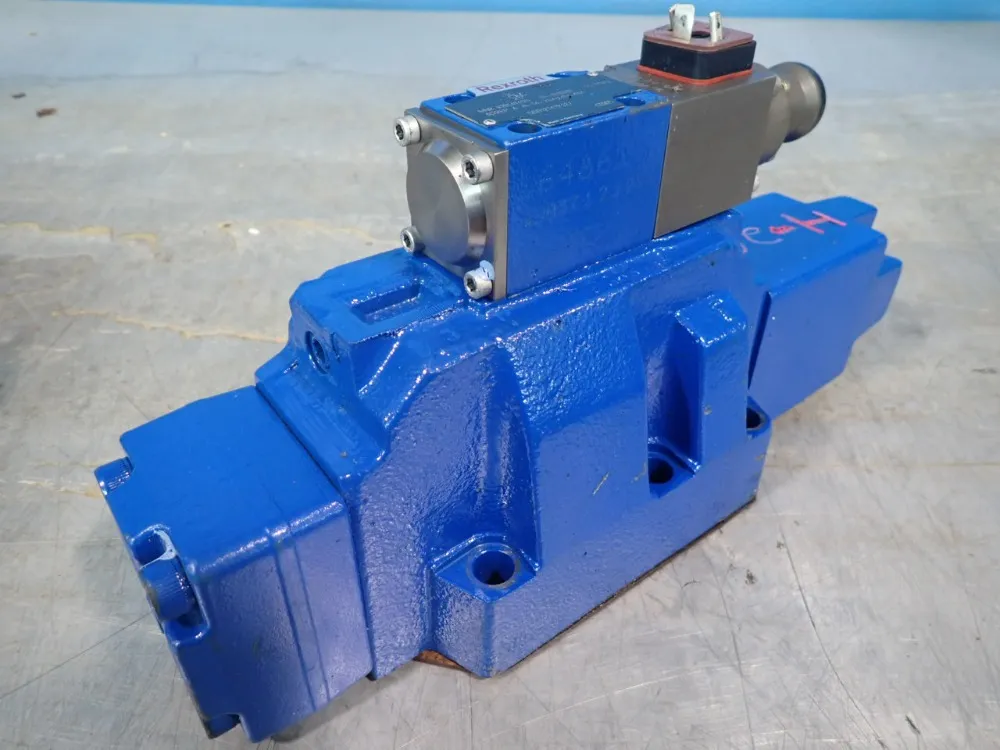 Rexroth Directional Spool Valve - R978912079