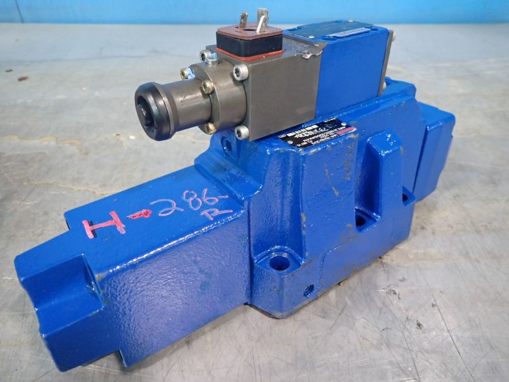 Rexroth Directional Spool Valve - R978912079