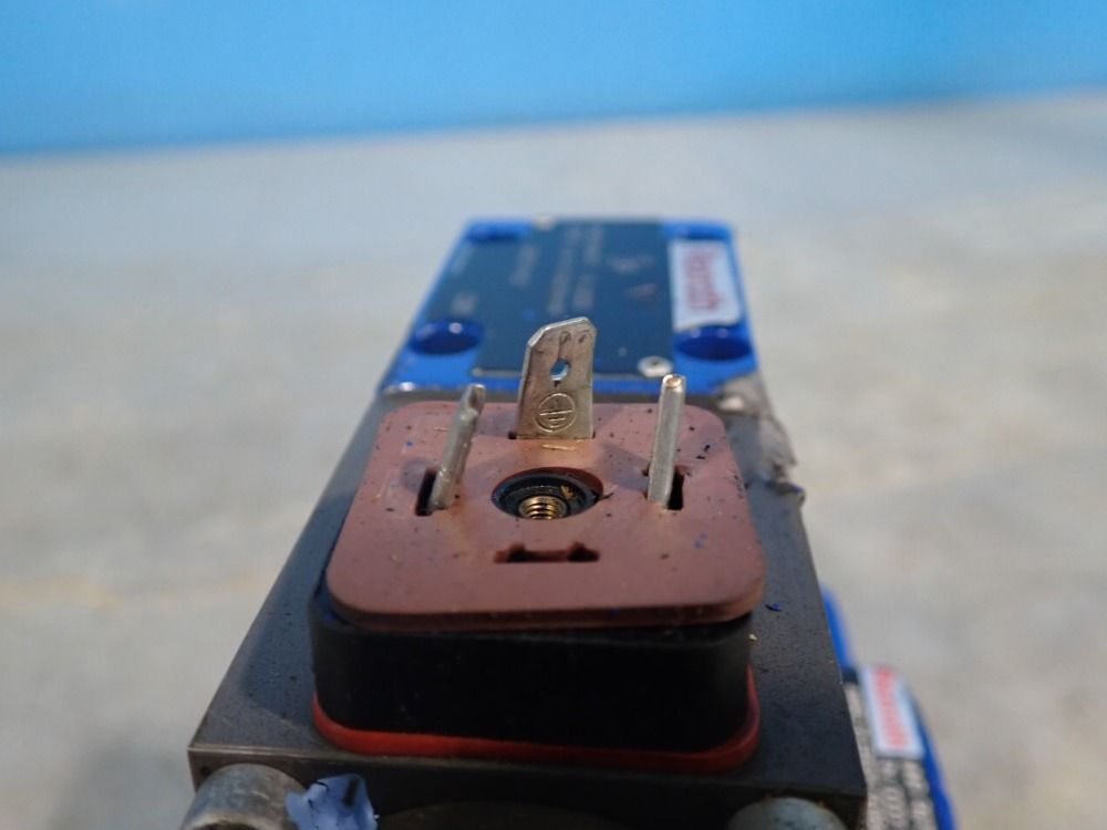 Rexroth Directional Spool Valve - R978912079