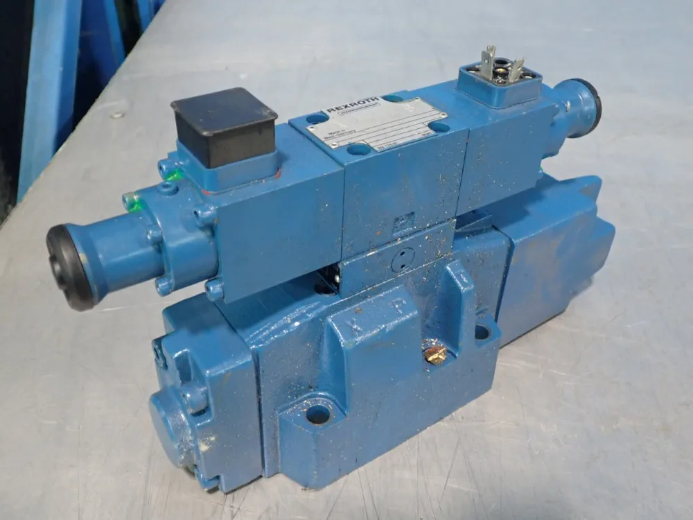 Rexroth Pressure Reducing Valve - 3drep 6 C-11/25a24nz4m