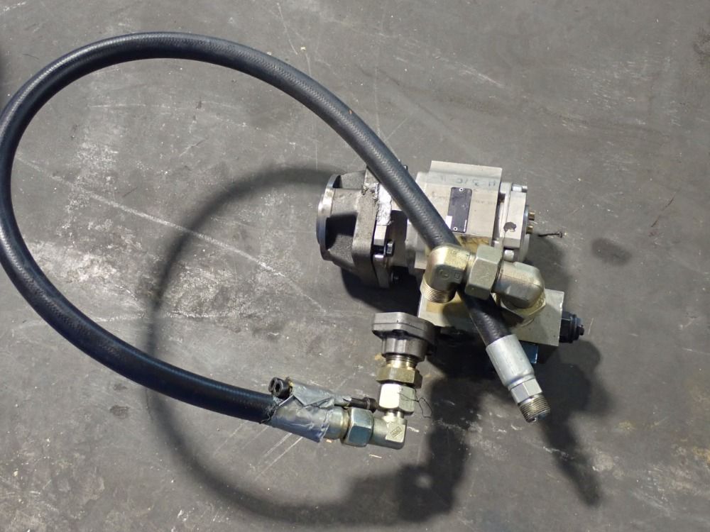 Rexroth Internal Gear Pump - R900932111
