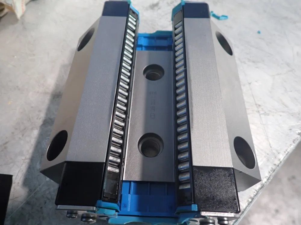 Rexroth Roller Runner Block - R185151210