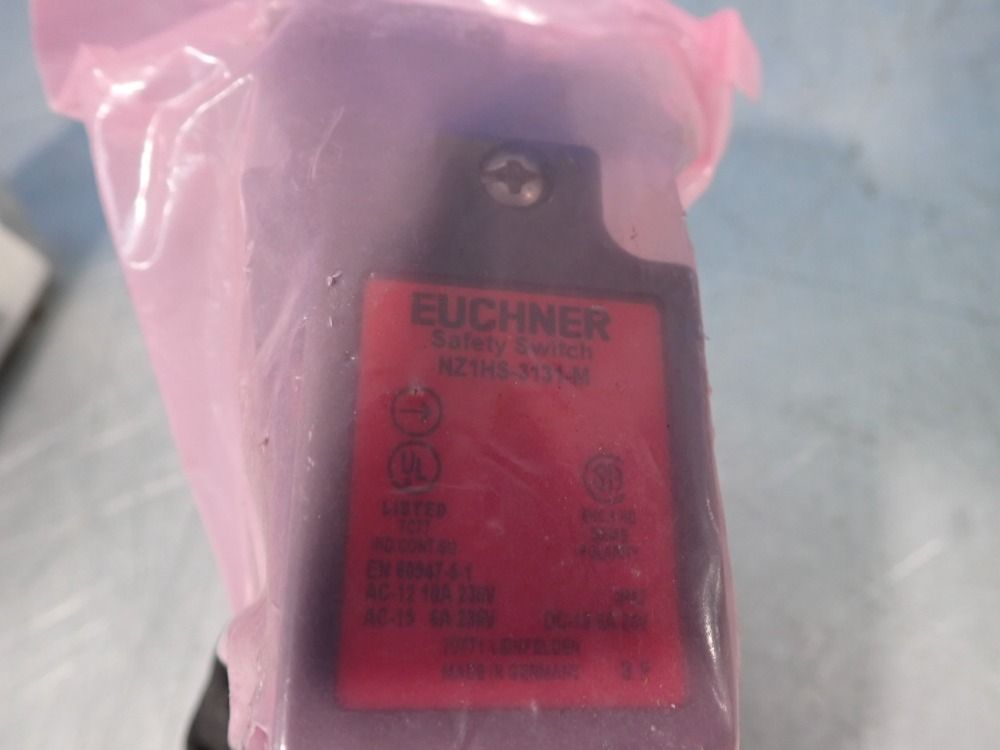 Euchner Safety Switch - Nz1hs-3131-m