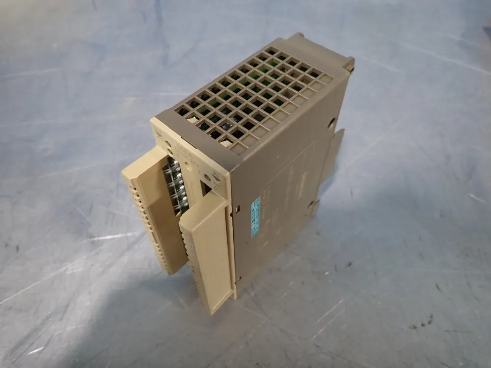 Siemens Lot Of 3 Output Module - 6es5-482-8ma13