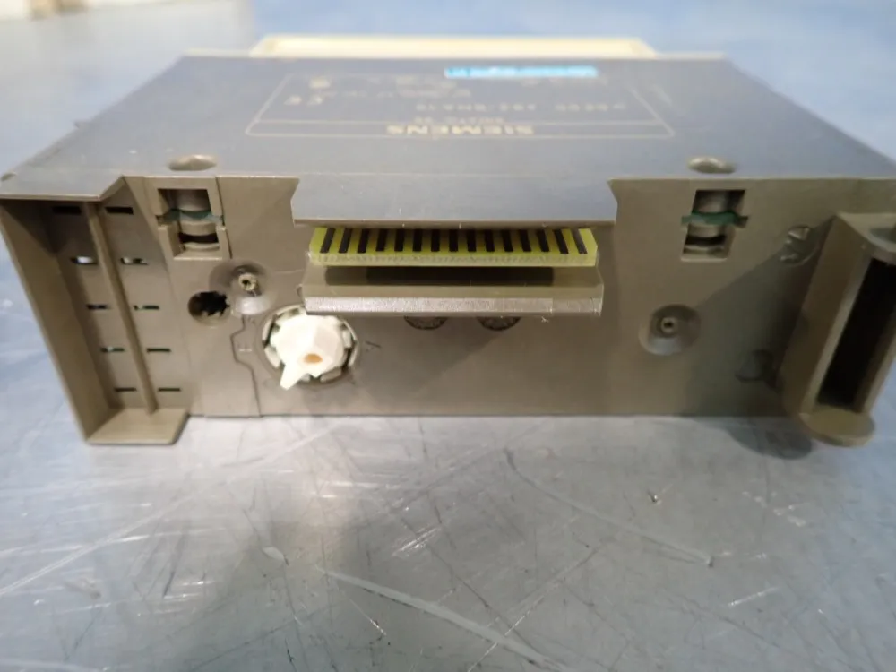 Siemens Lot Of 3 Output Module - 6es5-482-8ma13