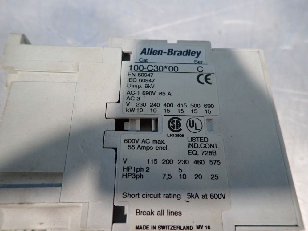 Allen Bradley Lot Of 3 Contactor - 100-c30d10