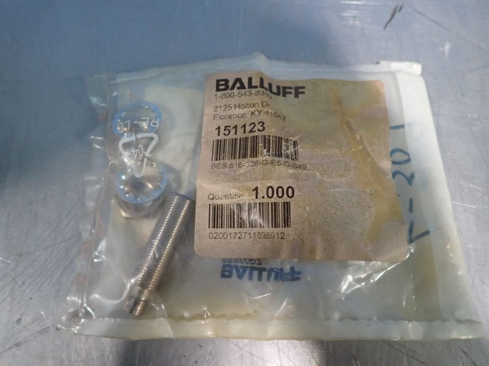 Balluff Lot Of 2 Inductive Sensor - Bes00pz