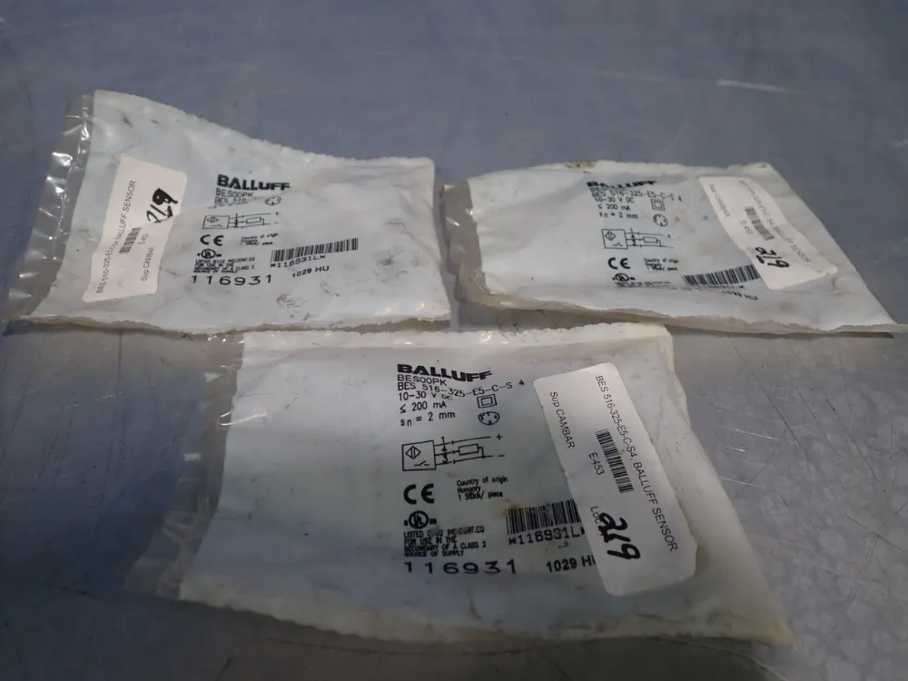 Balluff Lot Of 3 Inductive Sensor - Bes00pk