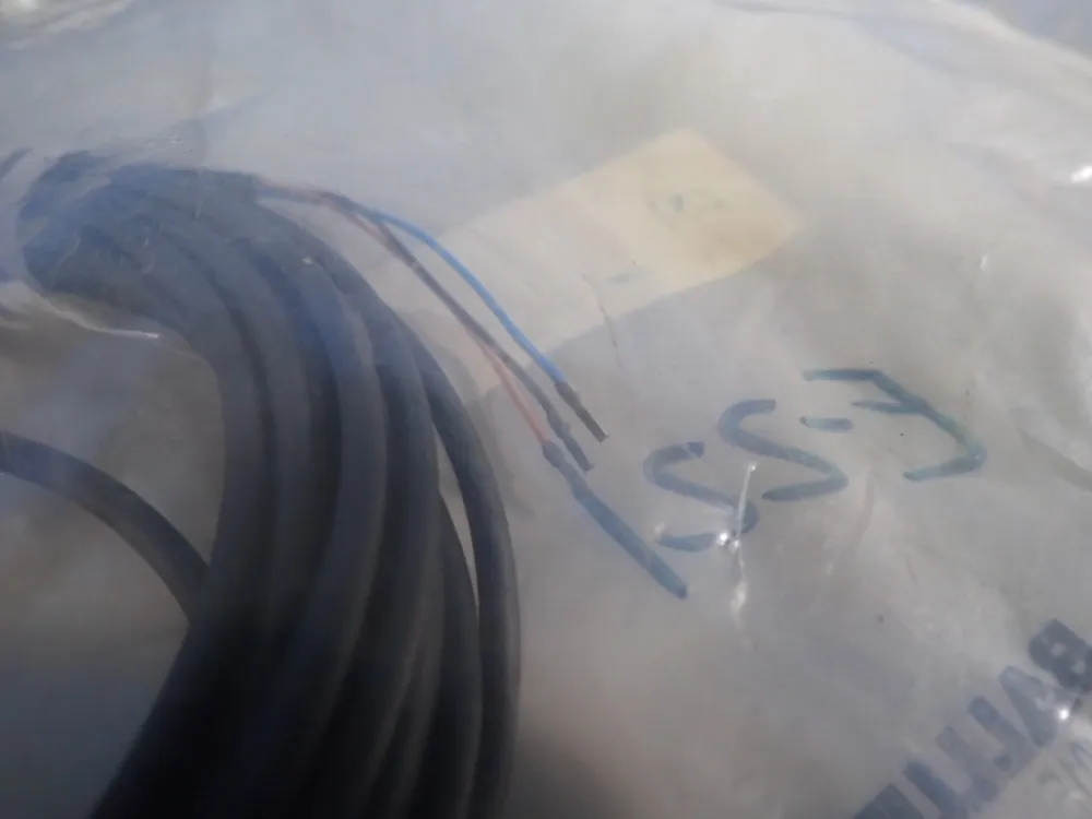 Balluff Inductive Sensor - Bhs001f