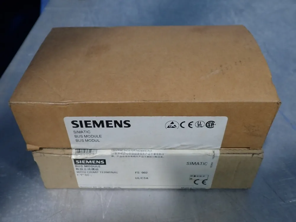 Siemens Bus Module - Lot Of 2 6es5700-8ma22