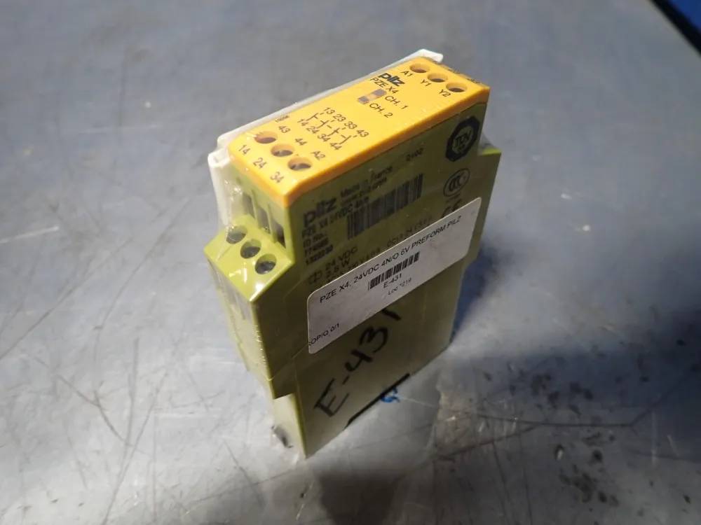 Pilz Safety Relay - Pzex4