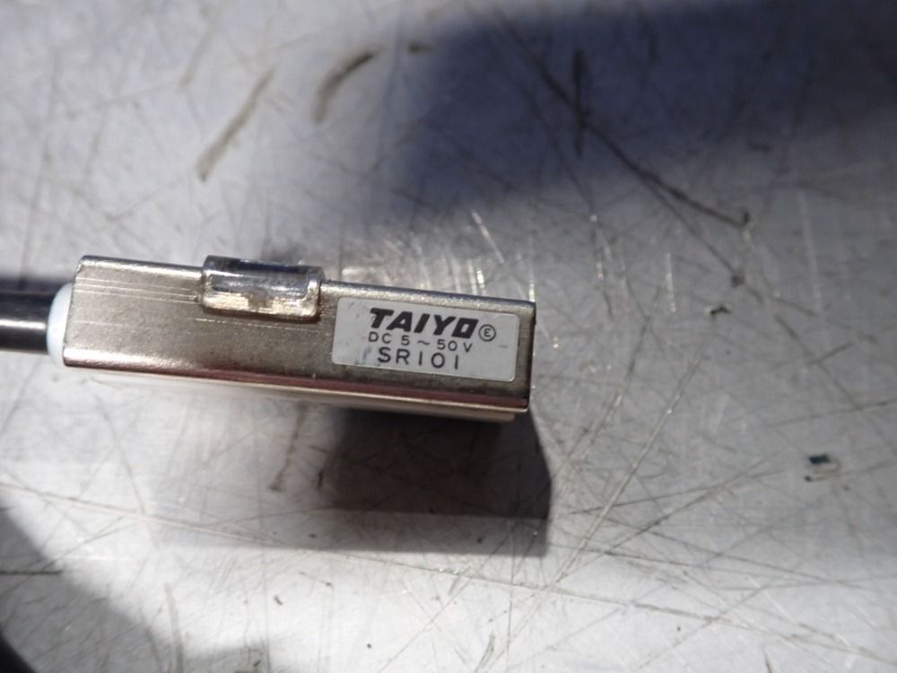 Taiyo Lot Of 2 Proximity Sensor - Sr101