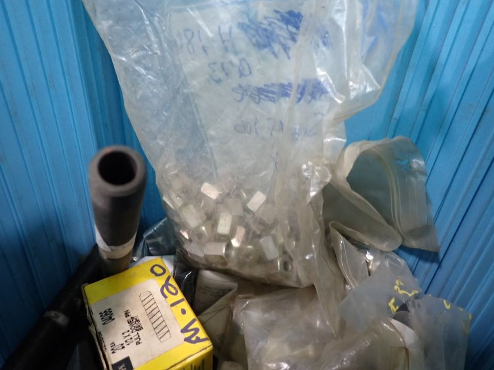 Rubber Expansion Joint, Globe Valve, Pins