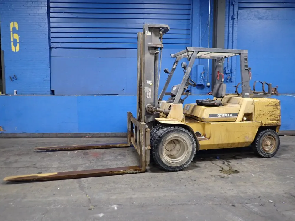 Caterpillar 10200 Lbs Propane Forklift - Gp50k1