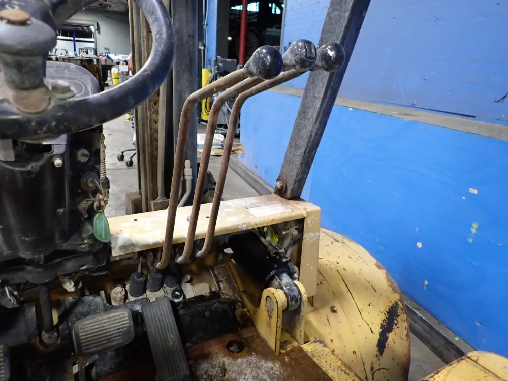 Caterpillar 10200 Lbs Propane Forklift - Gp50k1