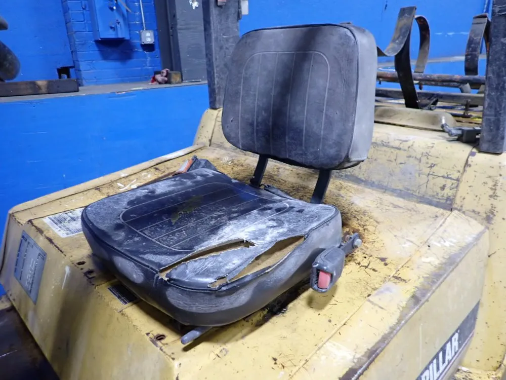 Caterpillar 10200 Lbs Propane Forklift - Gp50k1