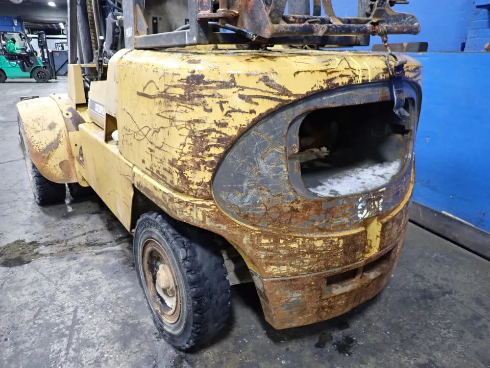 Caterpillar 10200 Lbs Propane Forklift - Gp50k1