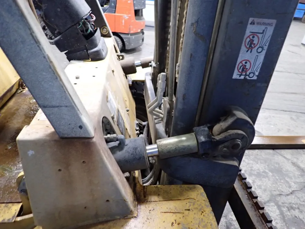 Caterpillar 10200 Lbs Propane Forklift - Gp50k1