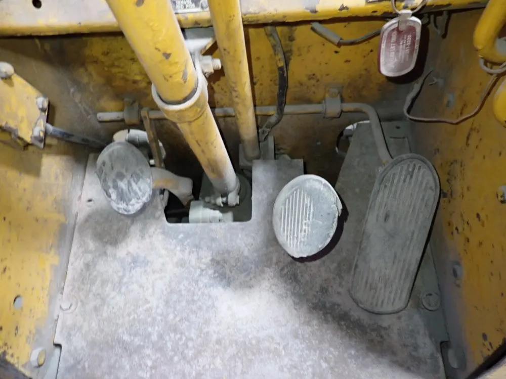 Allis-chamlers 2000 Lbs Propane Forklift - Ft 20 24