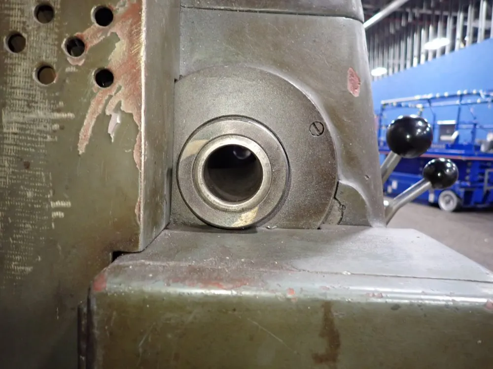 Andrycguwska 17"/19" X 42" Gap Bed Lathe - Tue-40