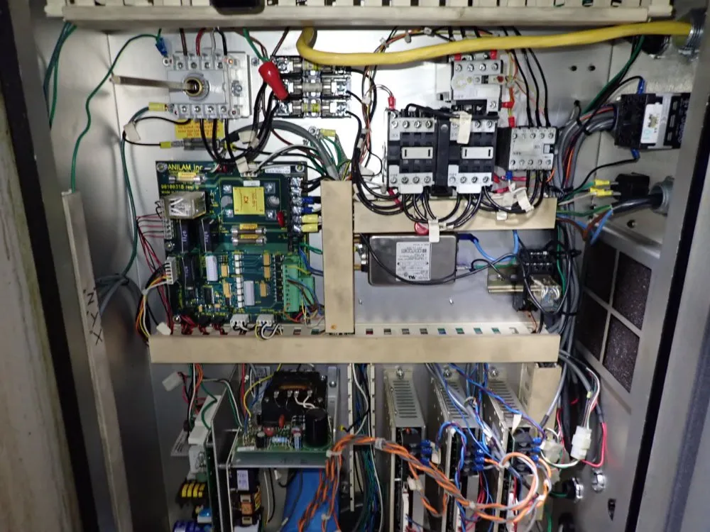 Chevalier 11" X 52" Cnc Vertical Mill - Fm-63r