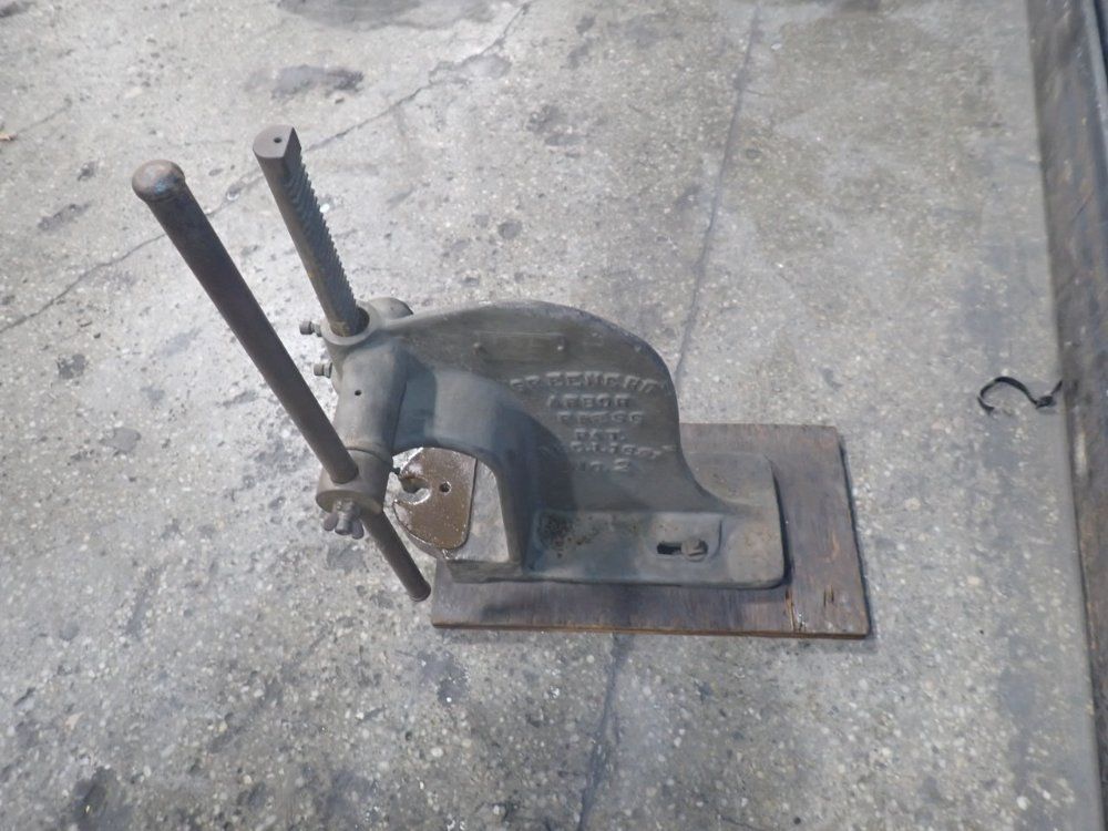 Greenerd Arbor Press - No2