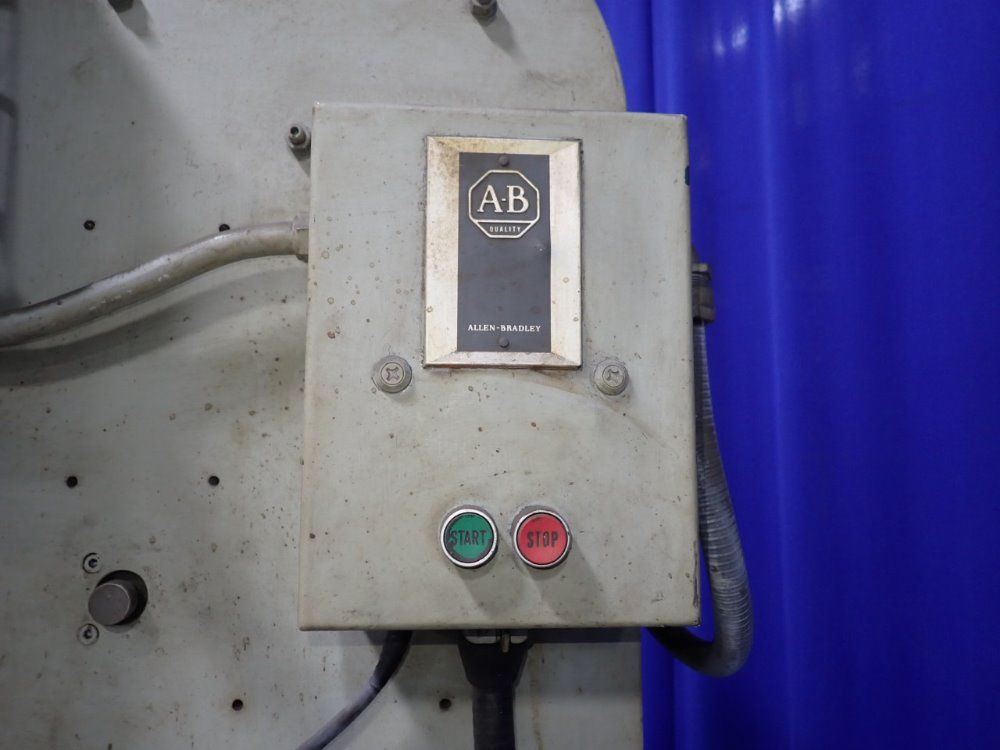 Denison Division 8 Ton Hydraulic Press - S085mc204d267c231a235s206