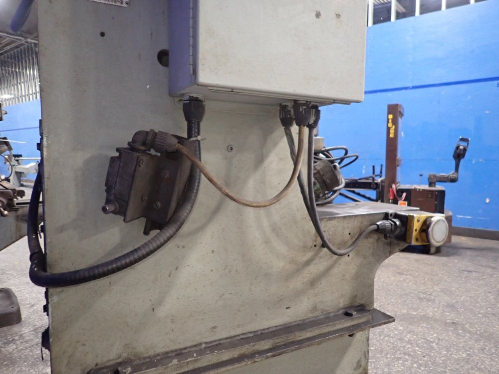 Denison Division 8 Ton Hydraulic Press - S085mc204d267c231a235s206