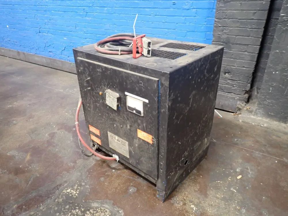 Esb 850 Amp Hours In 8 Hours Battery Charger - Npc 24-3-850