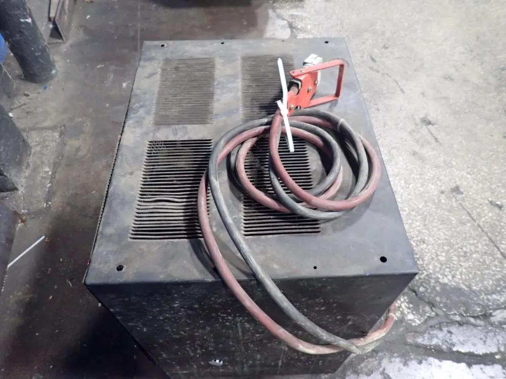 Esb 850 Amp Hours In 8 Hours Battery Charger - Npc 24-3-850