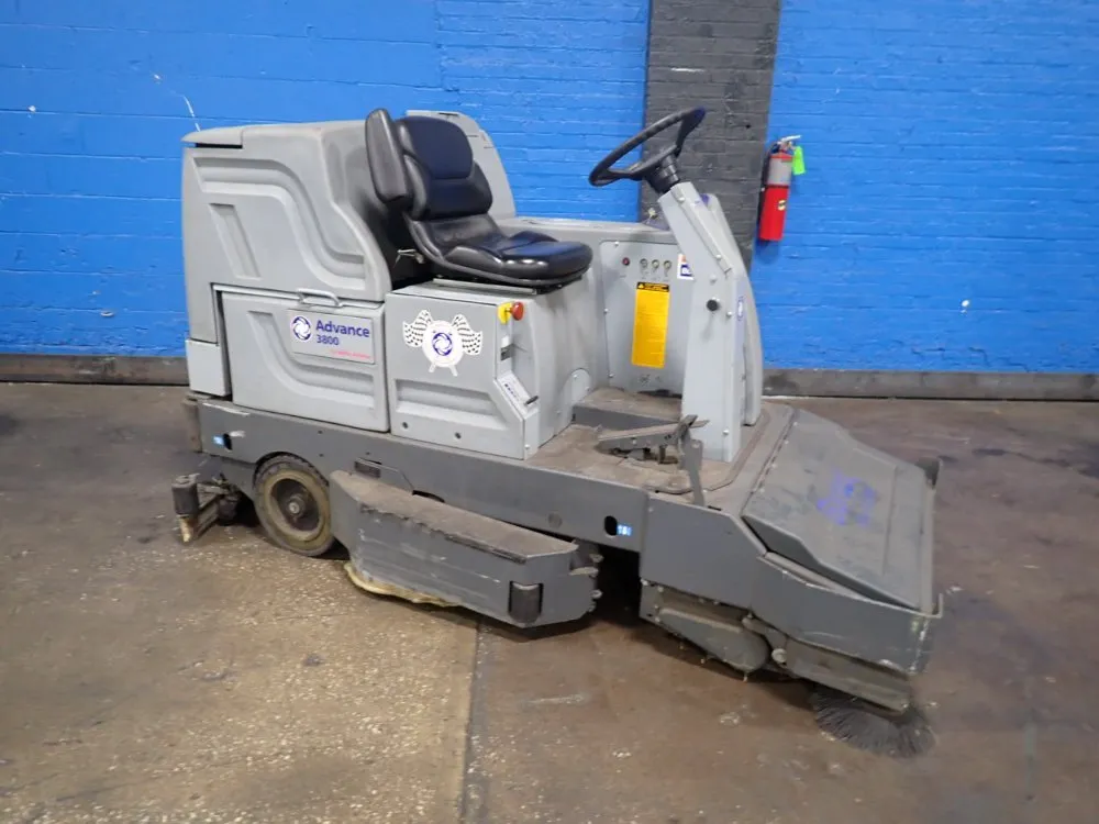 Wilfisk Advance Electric Floor Scrubber - 3800c