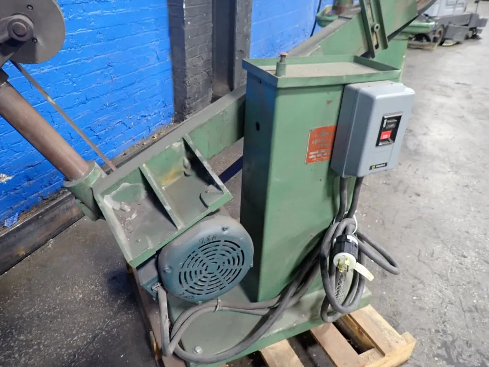 Hammond Belt Sander - Ubg-132