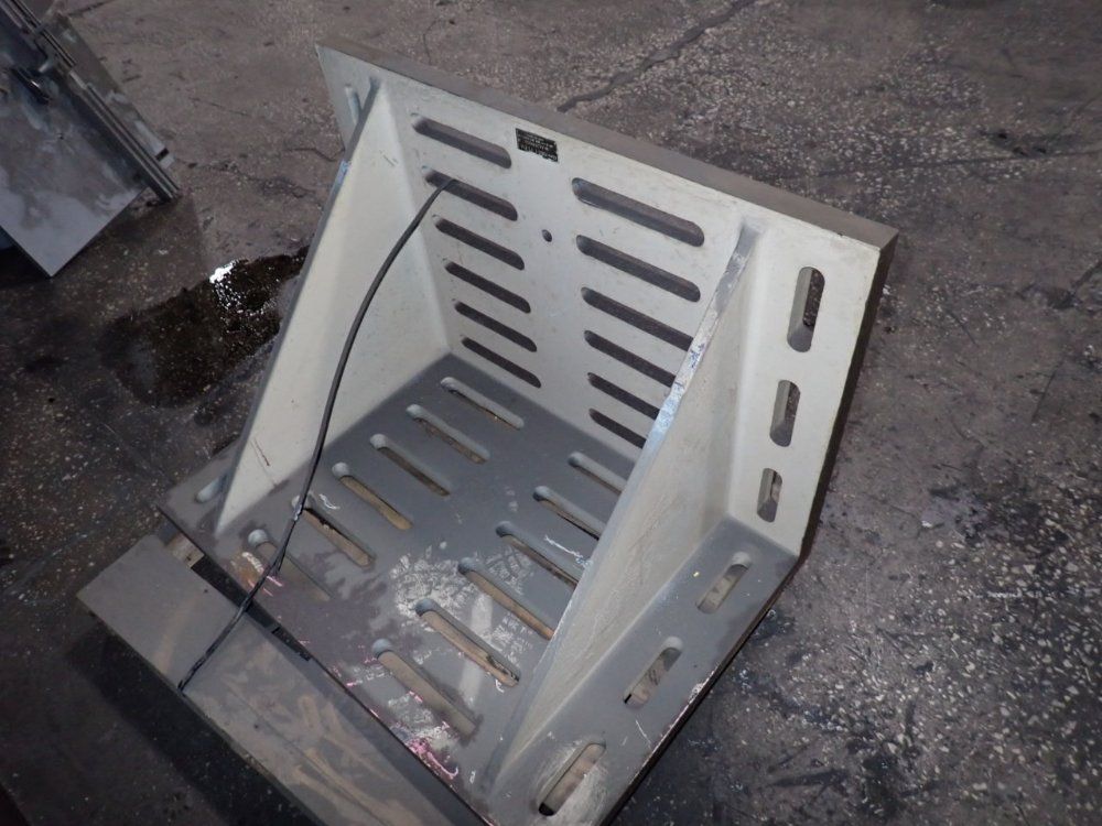 36" X 24" Angle Plate - G-114