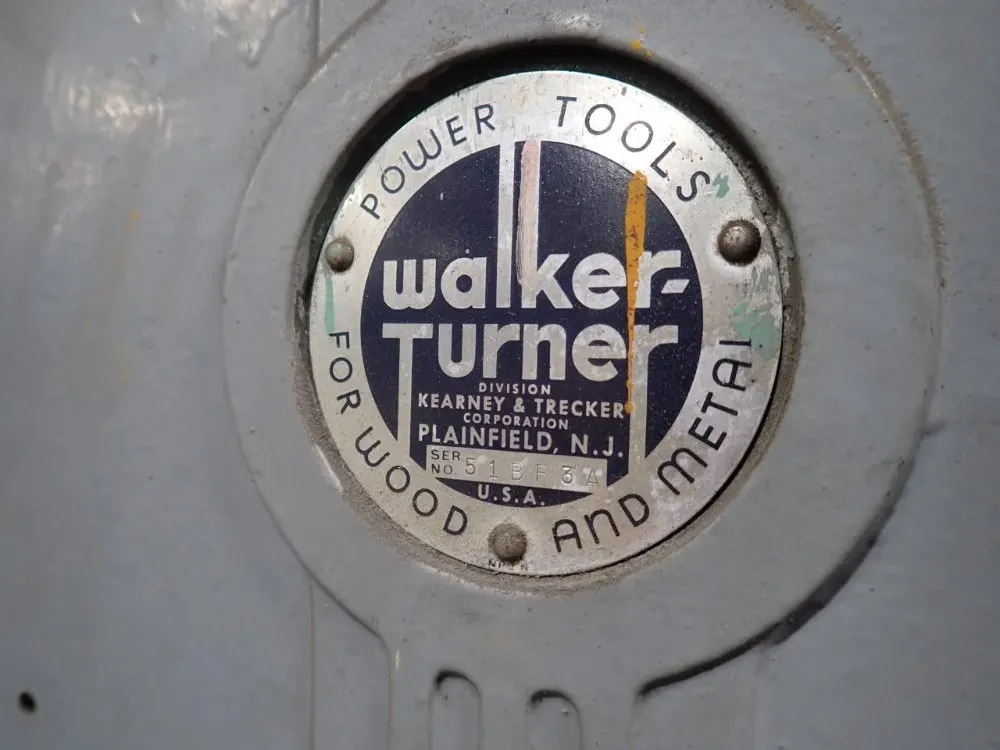 Walker-turner 18" X 19" Saw