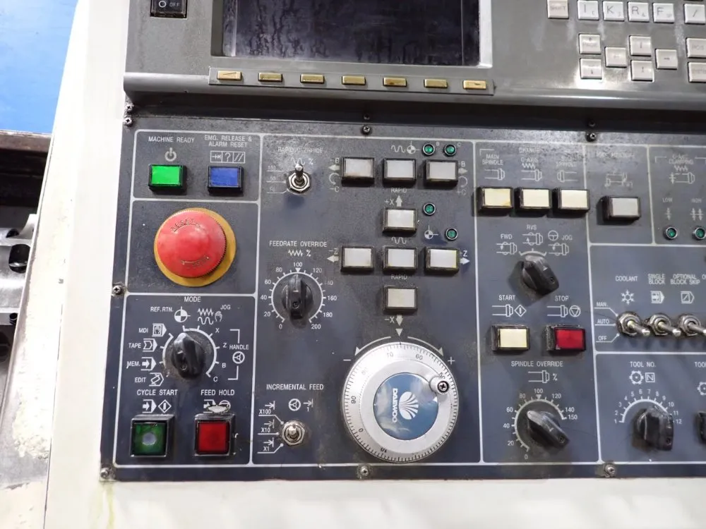 Daewoo Cnc Lathe - 250msb